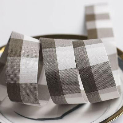 Đen và trắng hình vuông dây 7mm-40mm Polyester Ribbon Roll