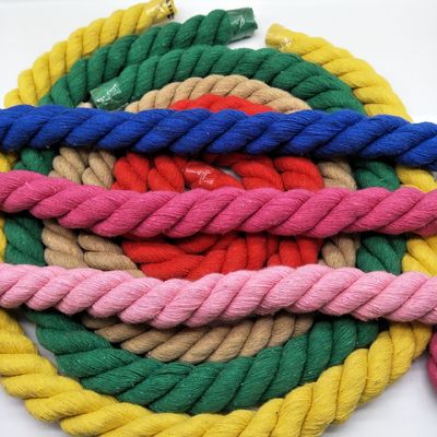 Hoa hồng 20mm Cáp bông xoắn ISO14001 3 dây Macrame