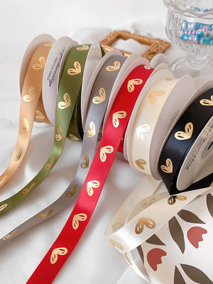 16mm Heart Pattern Gold Foil Printed Ribbon cho gói quà tặng và trang trí