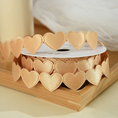 1.5cm*9m 2.5cm*9m Heart Shape Valentine's Day Polyester Gift Ribbon Để đóng gói quà tặng sang trọng