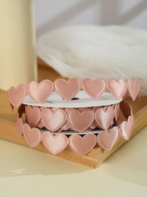 1.5cm*9m 2.5cm*9m Heart Shape Valentine's Day Polyester Gift Ribbon Để đóng gói quà tặng sang trọng